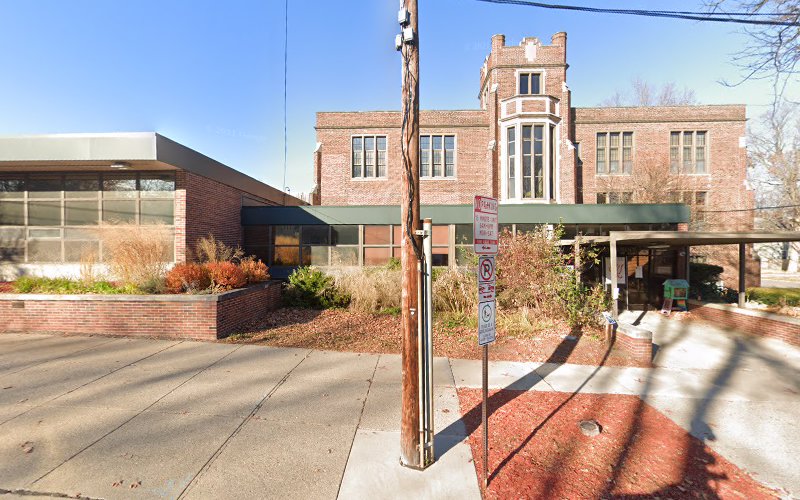 Bach Elementary School