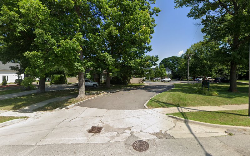 Oak Crest Apartments