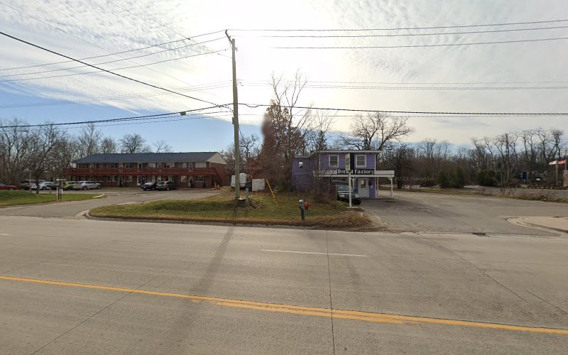 Pond View Apartments